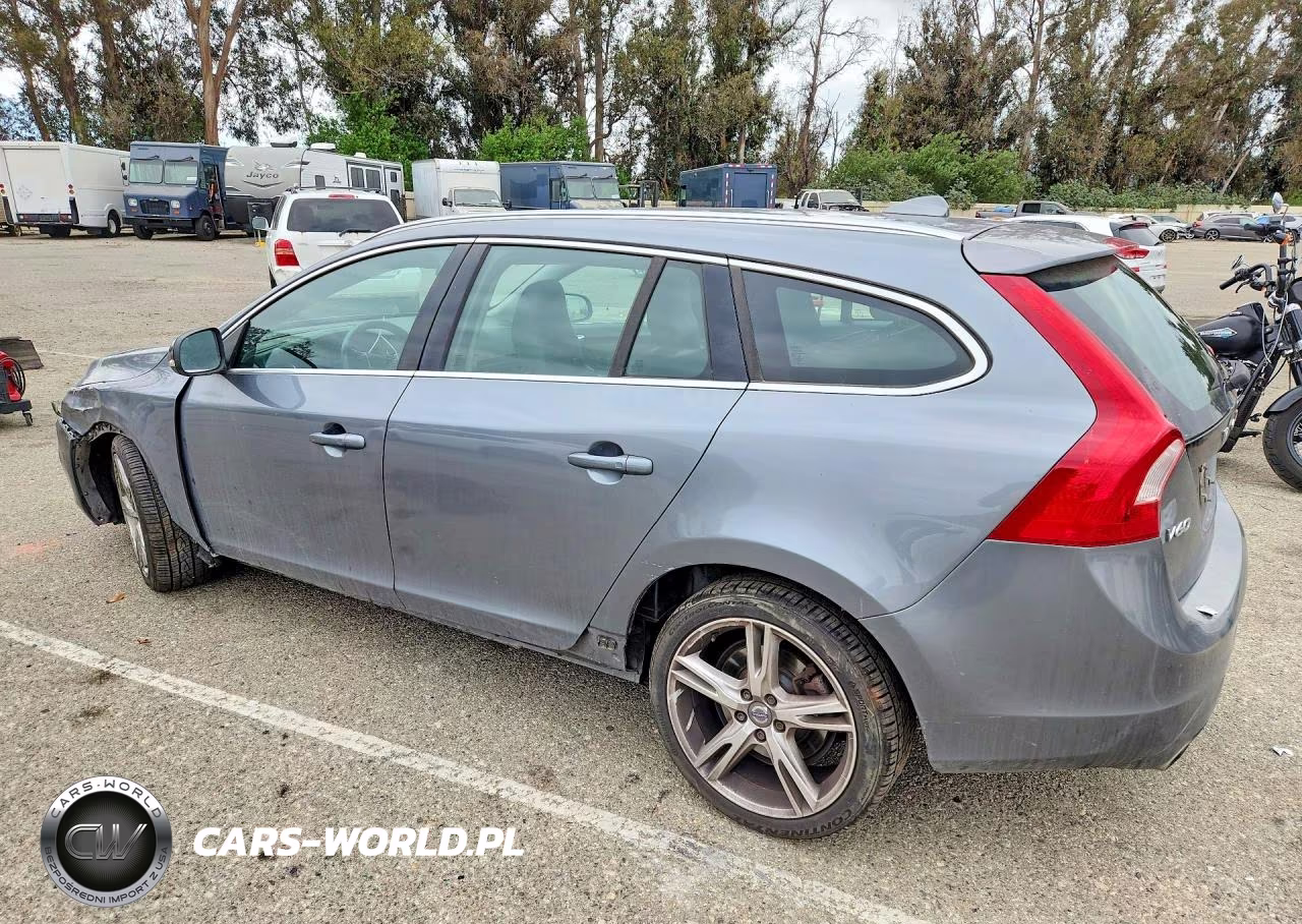 2016 Volvo V60 Premier VIN:YV1612SK1G1311372 - 2