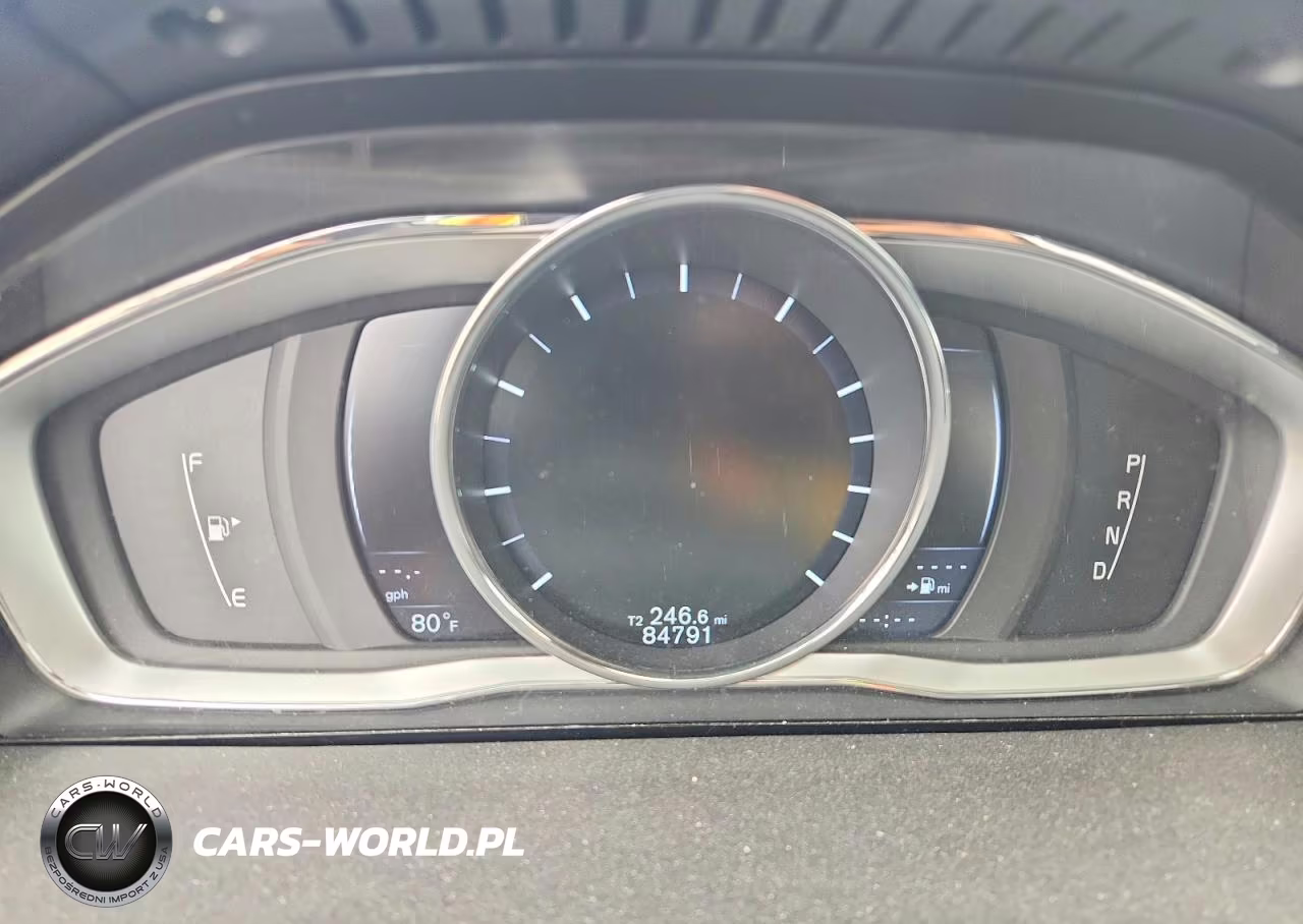 2016 Volvo V60 Premier VIN:YV1612SK1G1311372 - 9