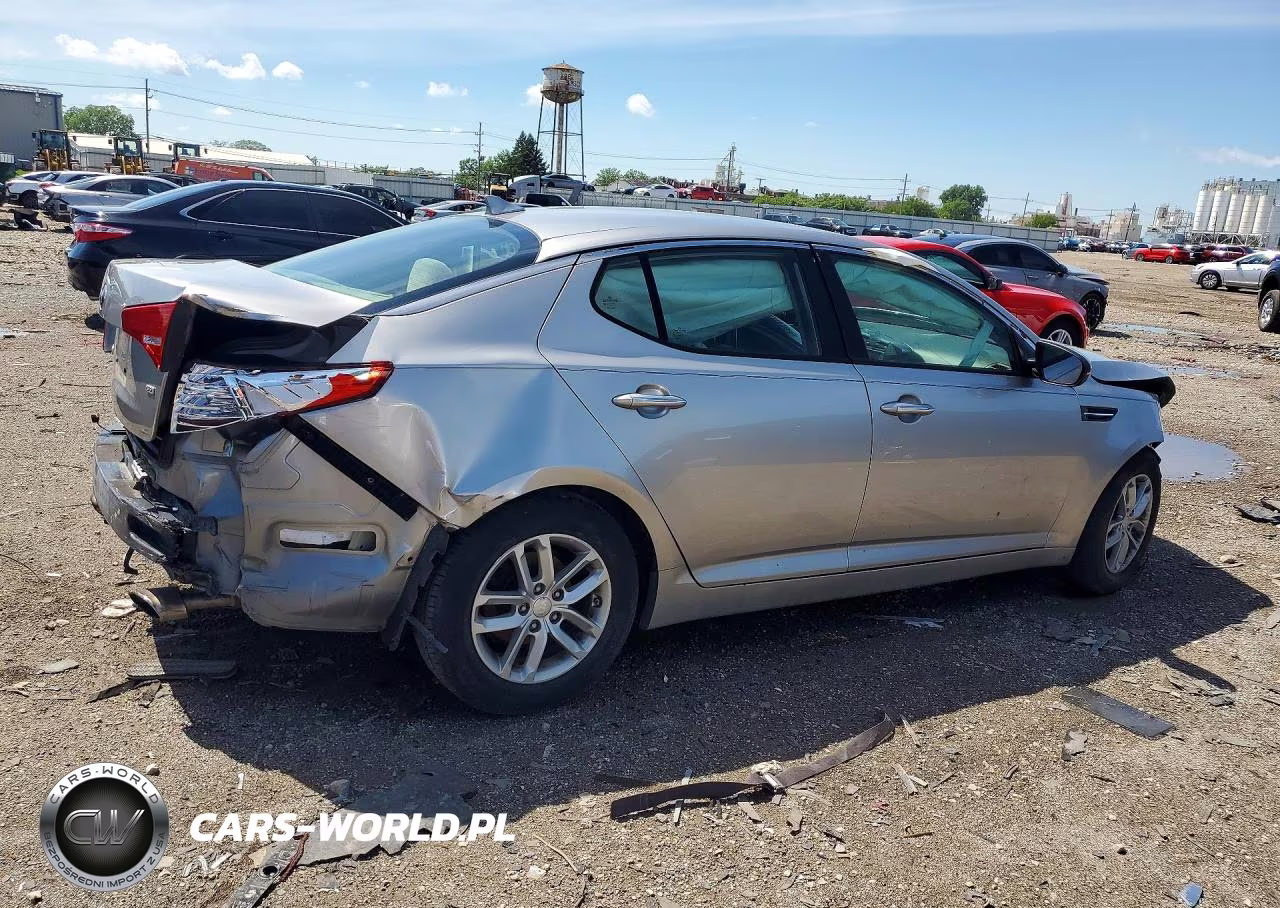 2013 Kia Optima Lx VIN:KNAGM4A72D5437896 - 3