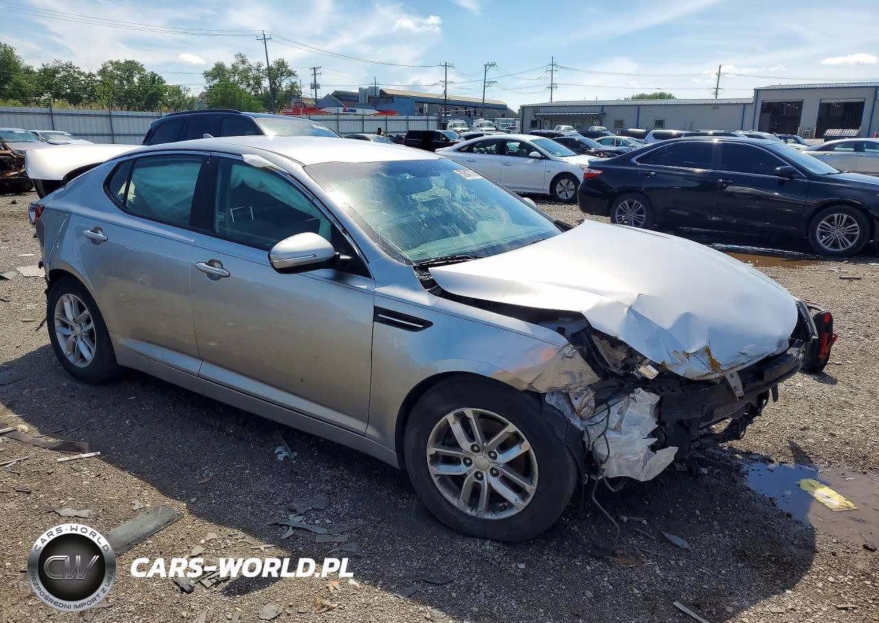 2013 Kia Optima Lx VIN:KNAGM4A72D5437896 - 4