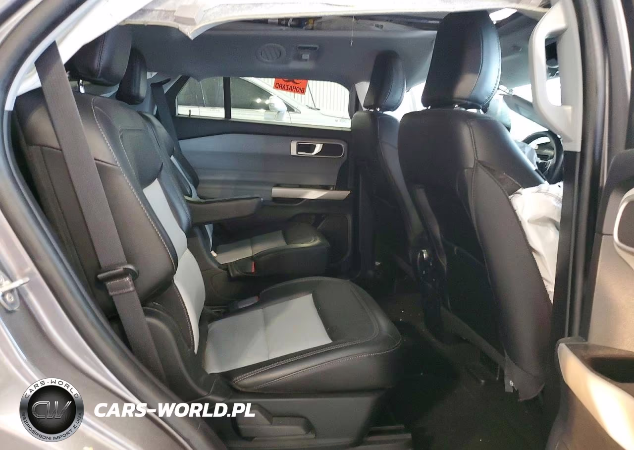 2022 Ford Explorer Xlt VIN:1FMSK8DH9NGA13485 - 11