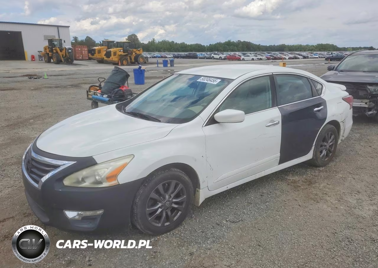 2015 Nissan Altima 2.5 S – zdjęcie 1 z 12