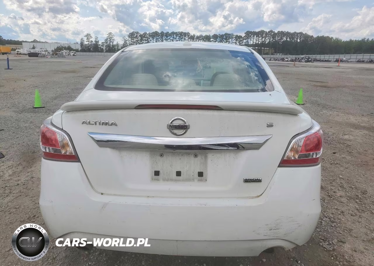 2015 Nissan Altima 2.5 S VIN:1N4AL3AP0FN921452 - 6