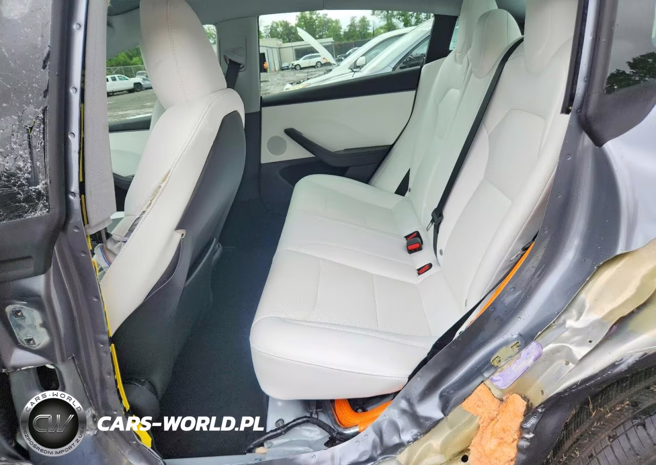 2026 Tesla Model 3 VIN:5YJ3E1EB3TF177775 - 10