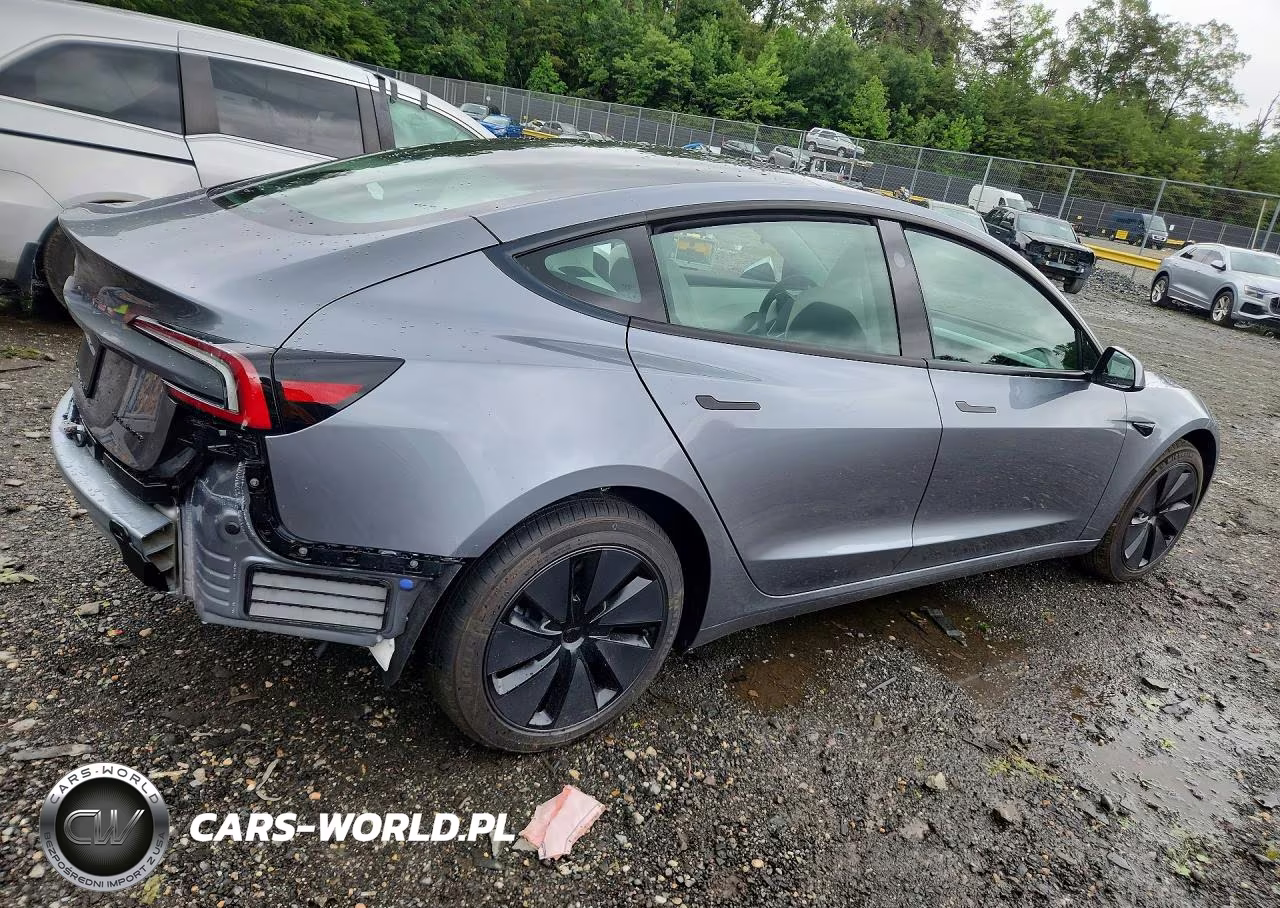 2026 Tesla Model 3 VIN:5YJ3E1EB3TF177775 - 3