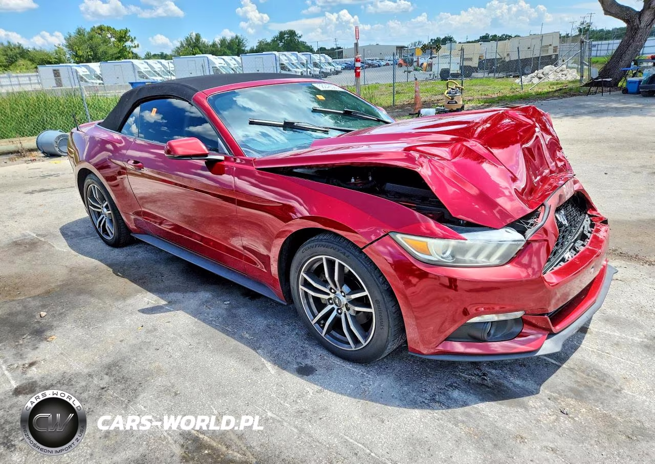 2015 Ford Mustang VIN:1FATP8UH4F5352698 - 4