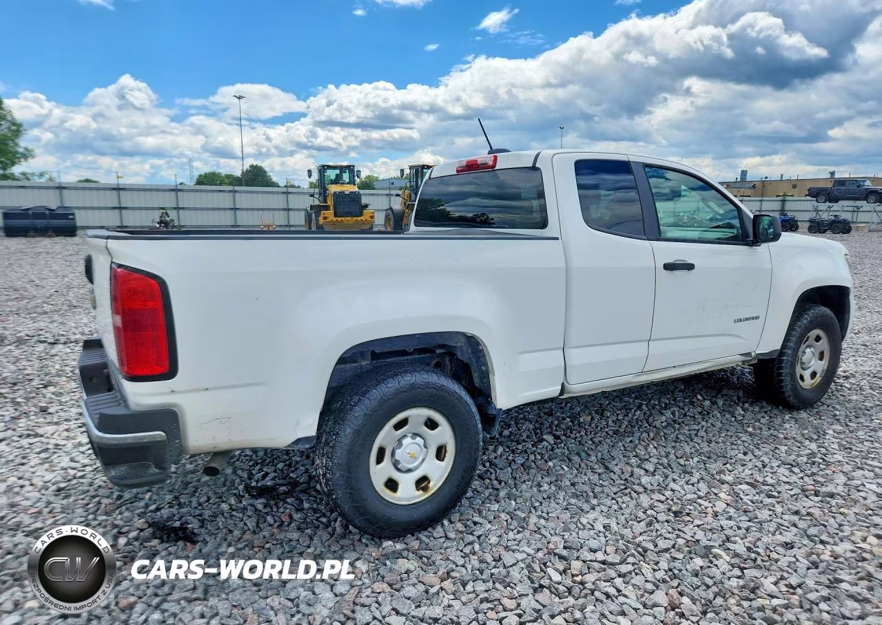 2016 Chevrolet Colorado VIN:1GCHSBEAXG1246827 - 3