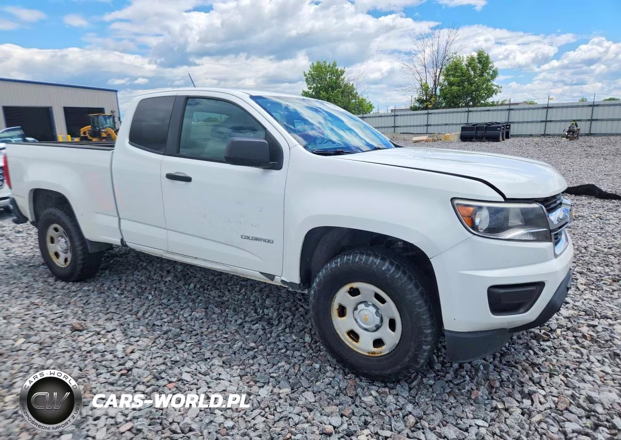 2016 Chevrolet Colorado VIN:1GCHSBEAXG1246827 - 4