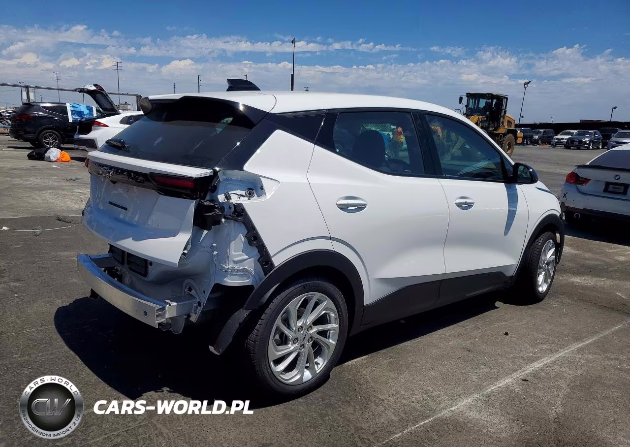 2027 Chevrolet Bolt Lt VIN:1G1FY6EV4VF103185 - 3