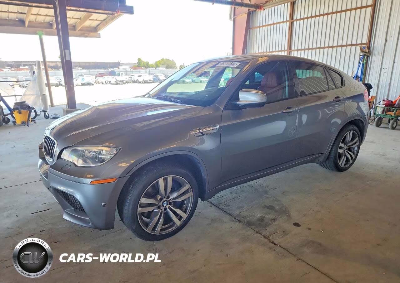 2014 BMW X6 M