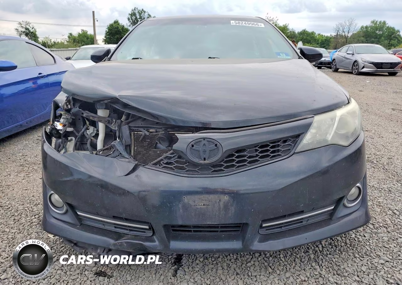 2014 Toyota Camry Se VIN:4T1BF1FK5EU385315 - 5