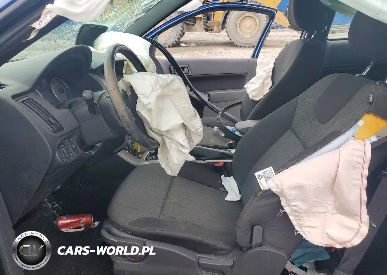 2009 Ford Focus Se VIN:1FAHP32NX9W212381 - 7