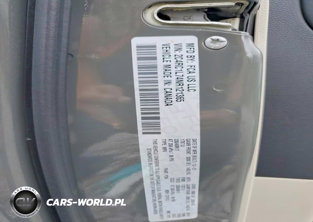 2022 Chrysler Pacifica Hybrid Touring L VIN:2C4RC1L74NR121365 - 13