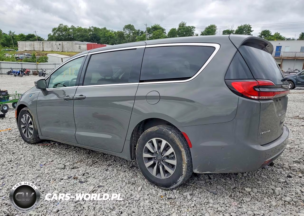 2022 Chrysler Pacifica Hybrid Touring L VIN:2C4RC1L74NR121365 - 2