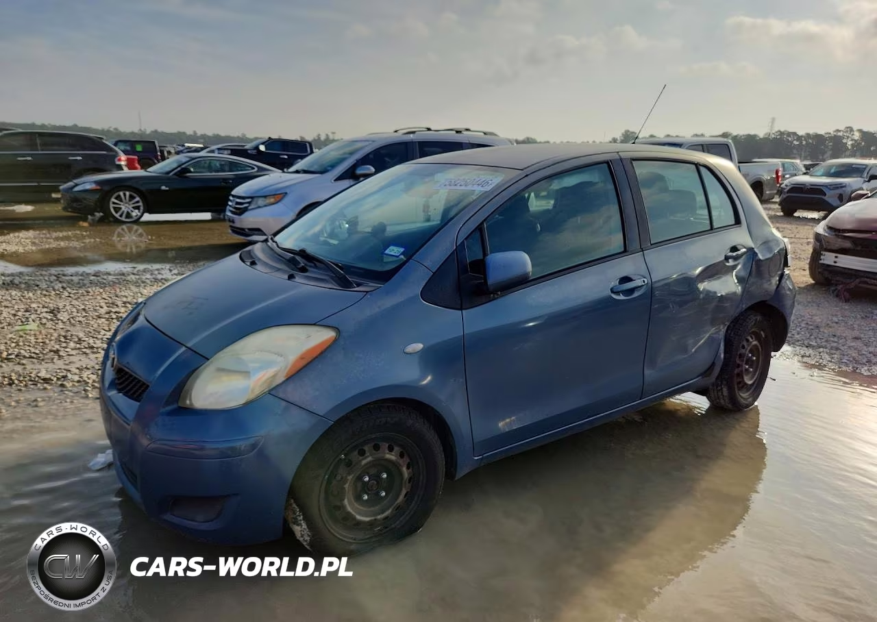 2009 Toyota Yaris Base