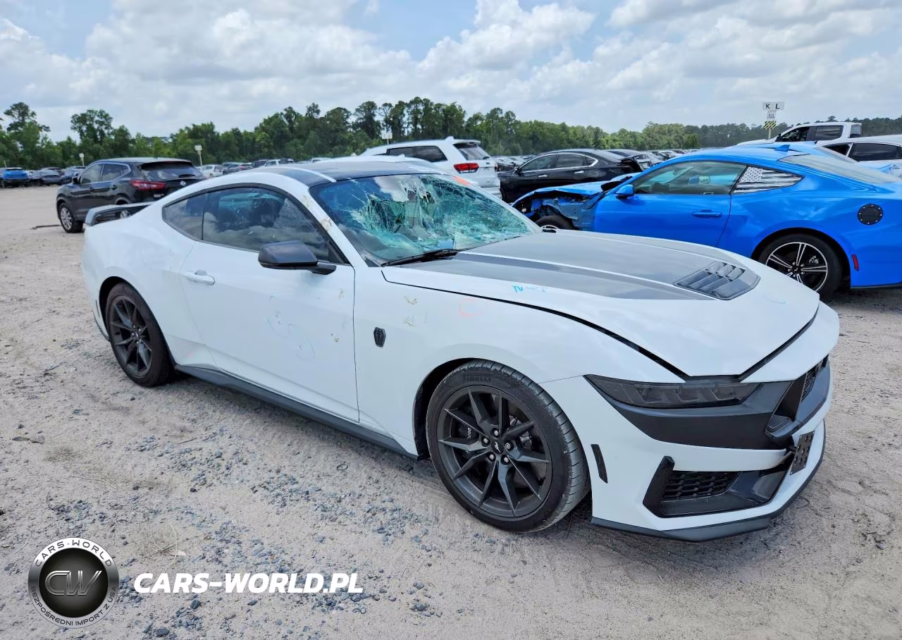 2024 Ford Mustang Dark Horse VIN:1FA6P8R01R5501797 - 4