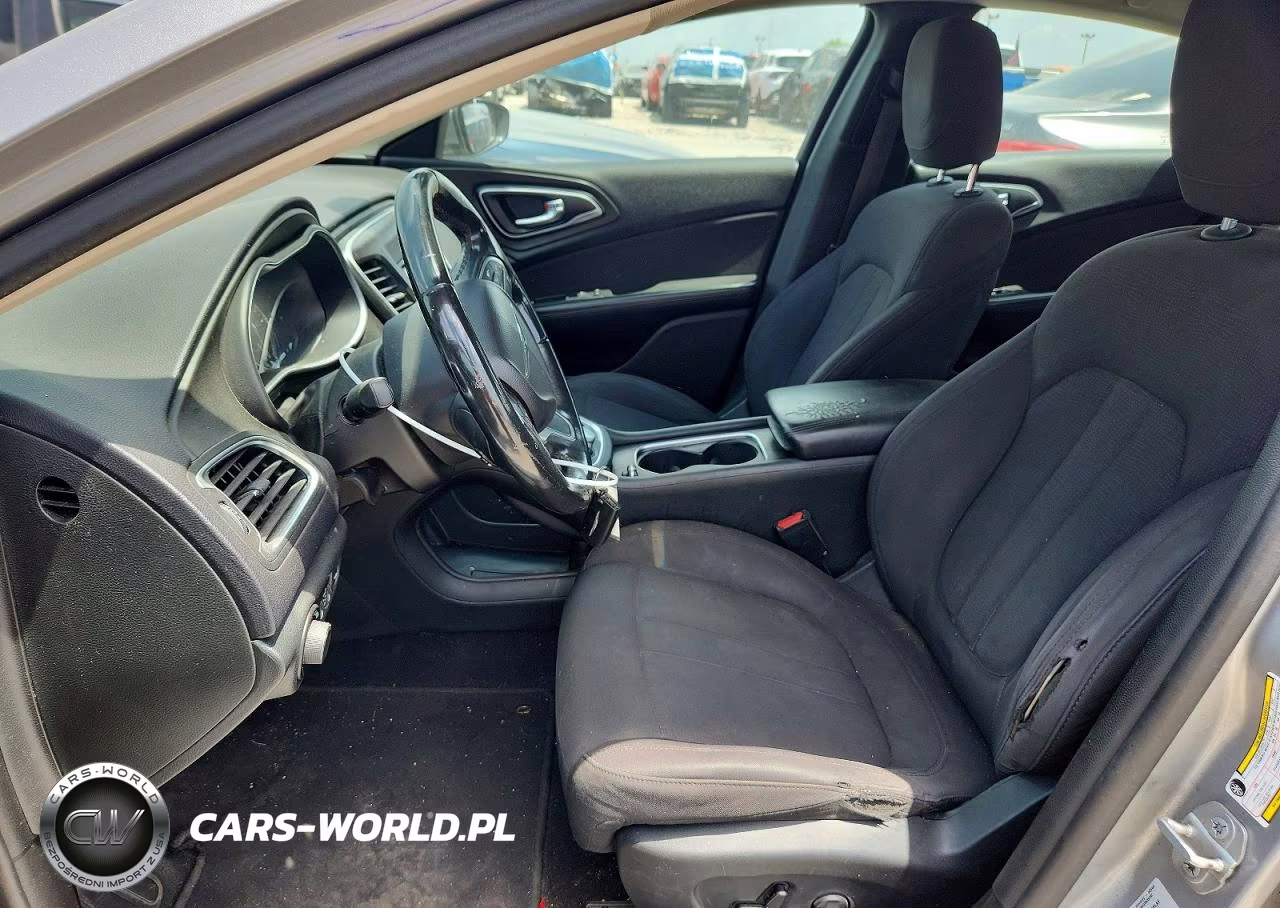 2015 Chrysler 200 Limited VIN:1C3CCCAB1FN637484 - 7