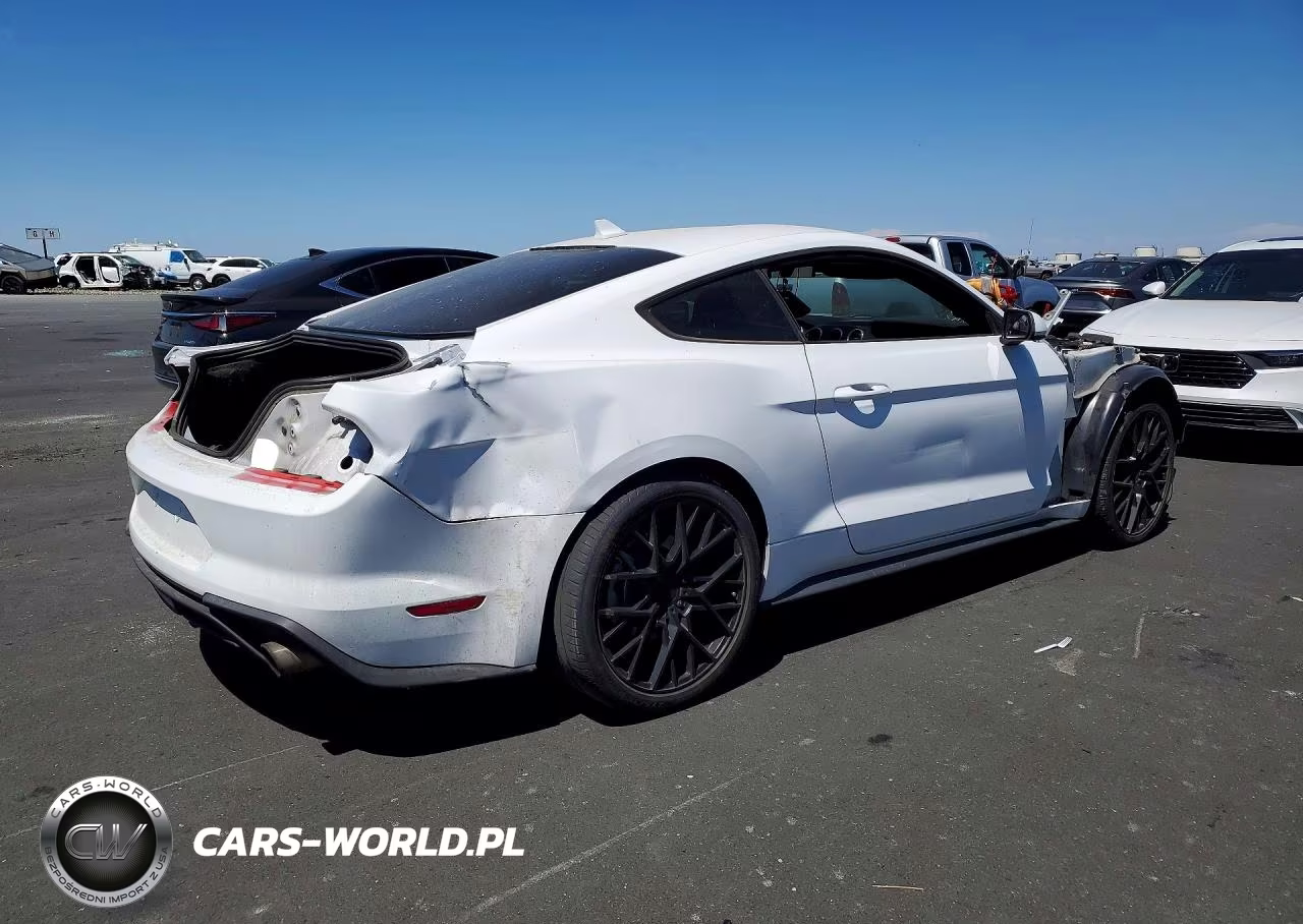 2021 Ford Mustang VIN:1FA6P8TH5M5139948 - 3