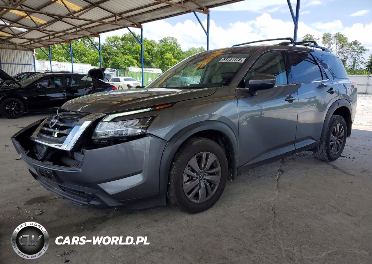 2022 Nissan Pathfinder S