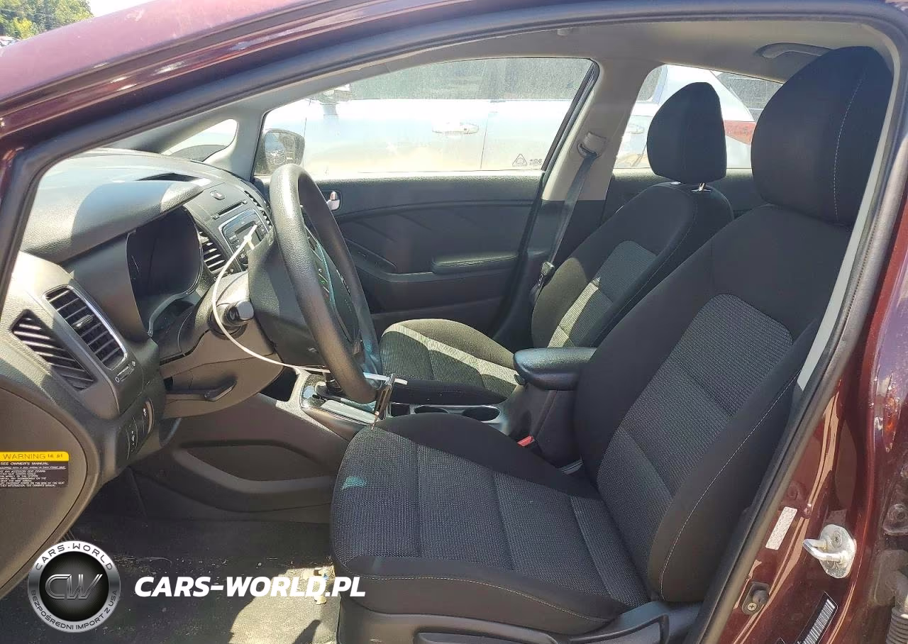 2017 Kia Forte Lx VIN:3KPFK4A77HE064269 - 7