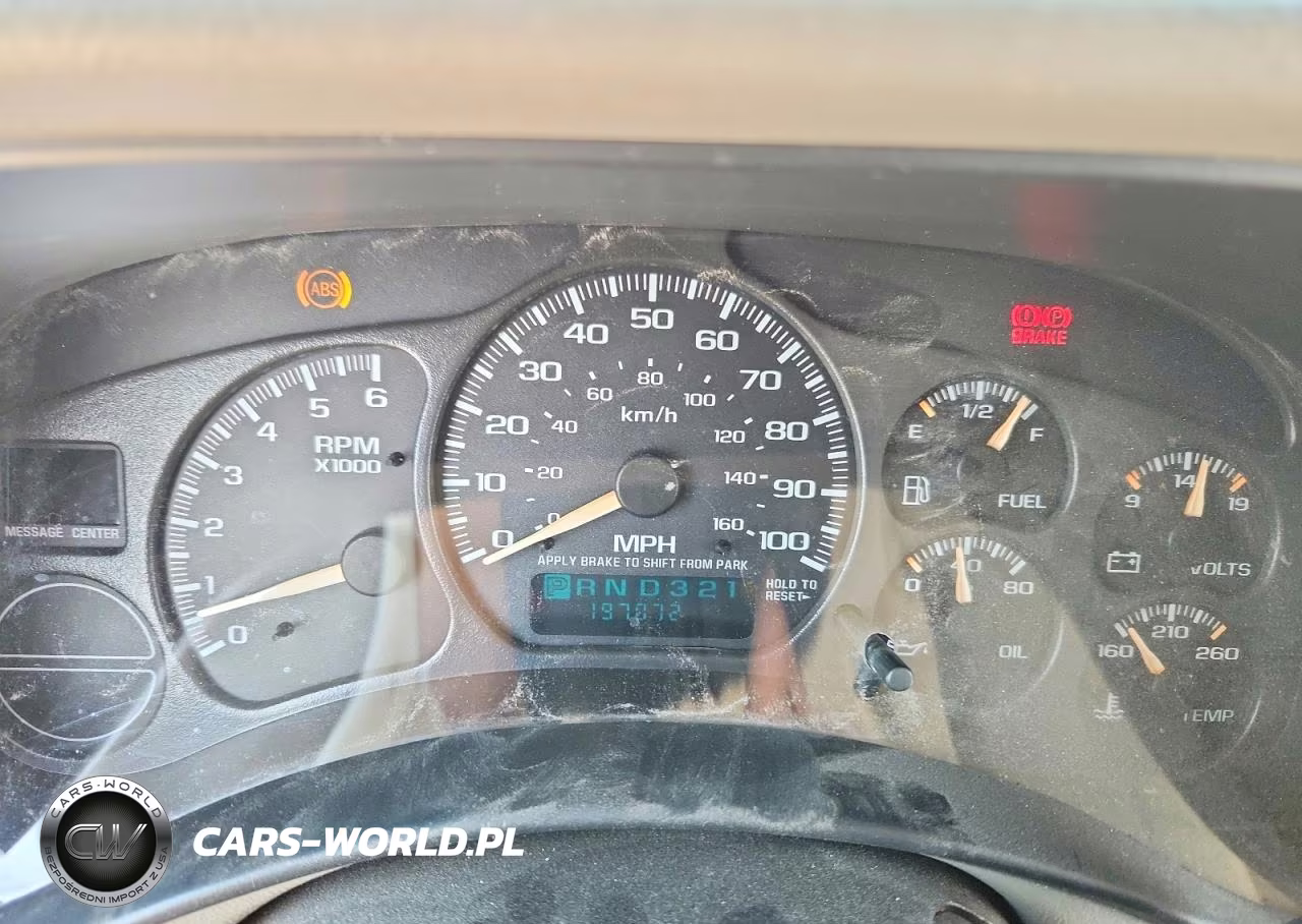 2002 Chevrolet Tahoe K1500 VIN:1GNEK13Z52J333525 - 9