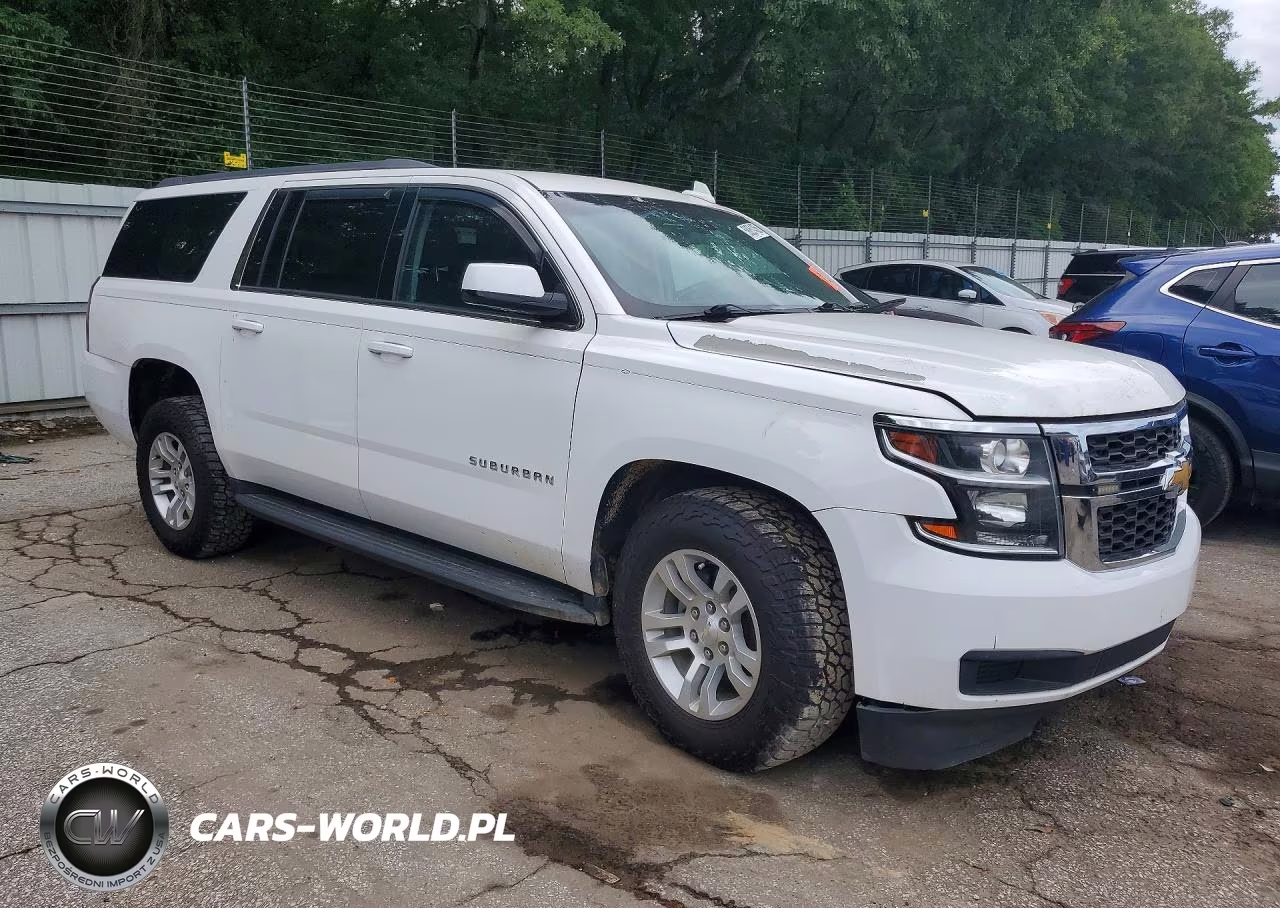 2018 Chevrolet Suburban K1500 Ls VIN:1GNSKGKC5JR177988 - 4