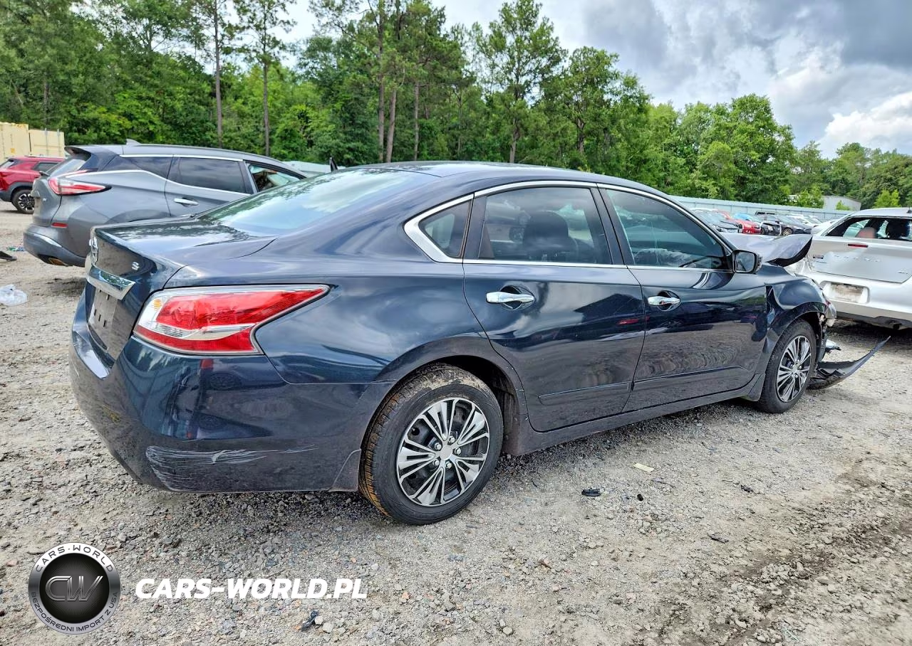 2015 Nissan Altima 2.5 S VIN:1N4AL3AP0FN372271 - 3