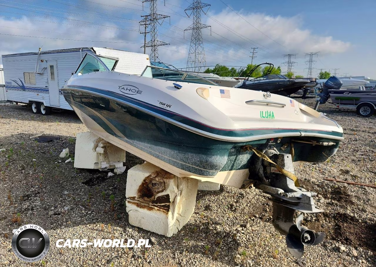 2001 Tahoe 19' Boat - Boat VIN:BUJ87626B101 - 3