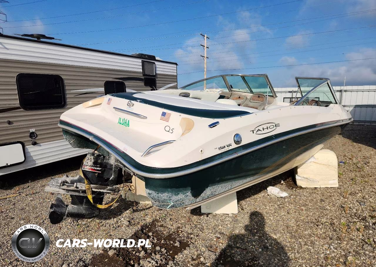 2001 Tahoe 19' Boat - Boat VIN:BUJ87626B101 - 4