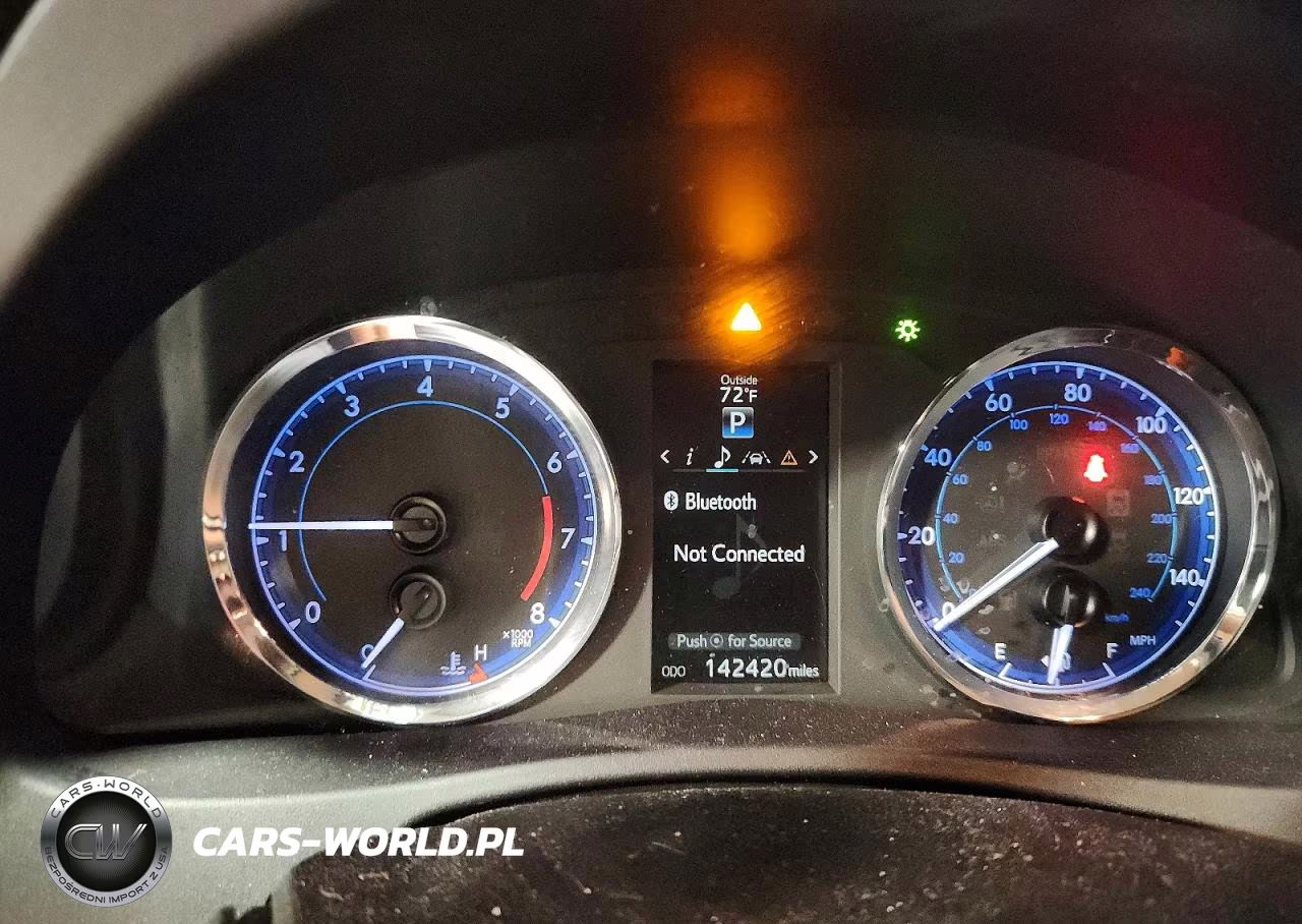 2018 Toyota Corolla Xse VIN:2T1BURHE5JC965929 - 9