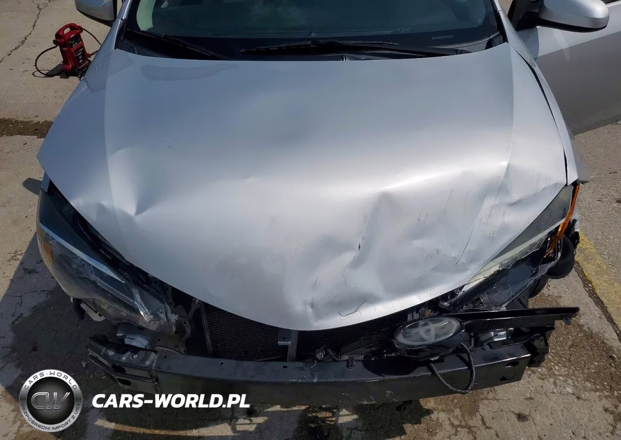 2017 Toyota Corolla Le VIN:2T1BURHEXHC770449 - 11