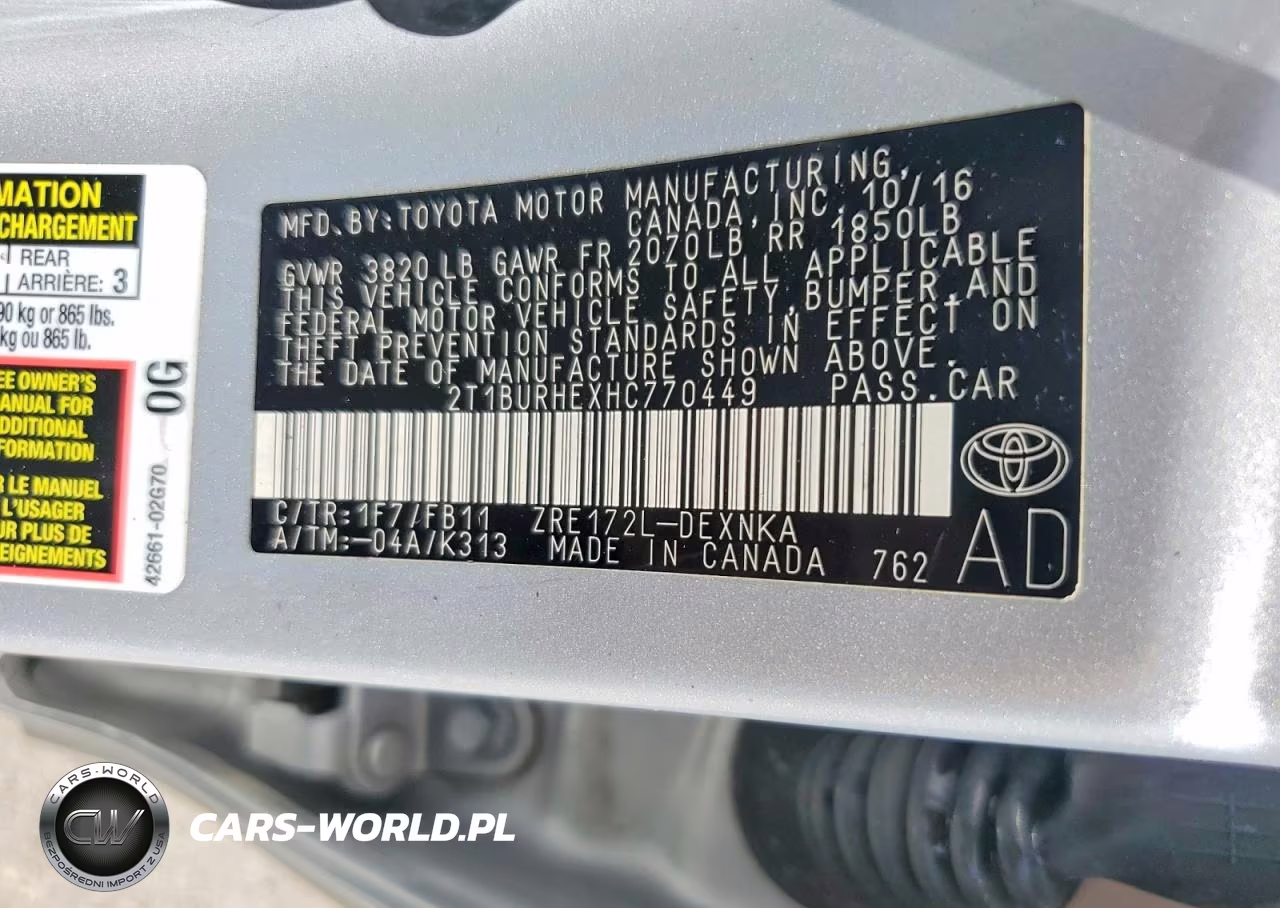 2017 Toyota Corolla Le VIN:2T1BURHEXHC770449 - 12