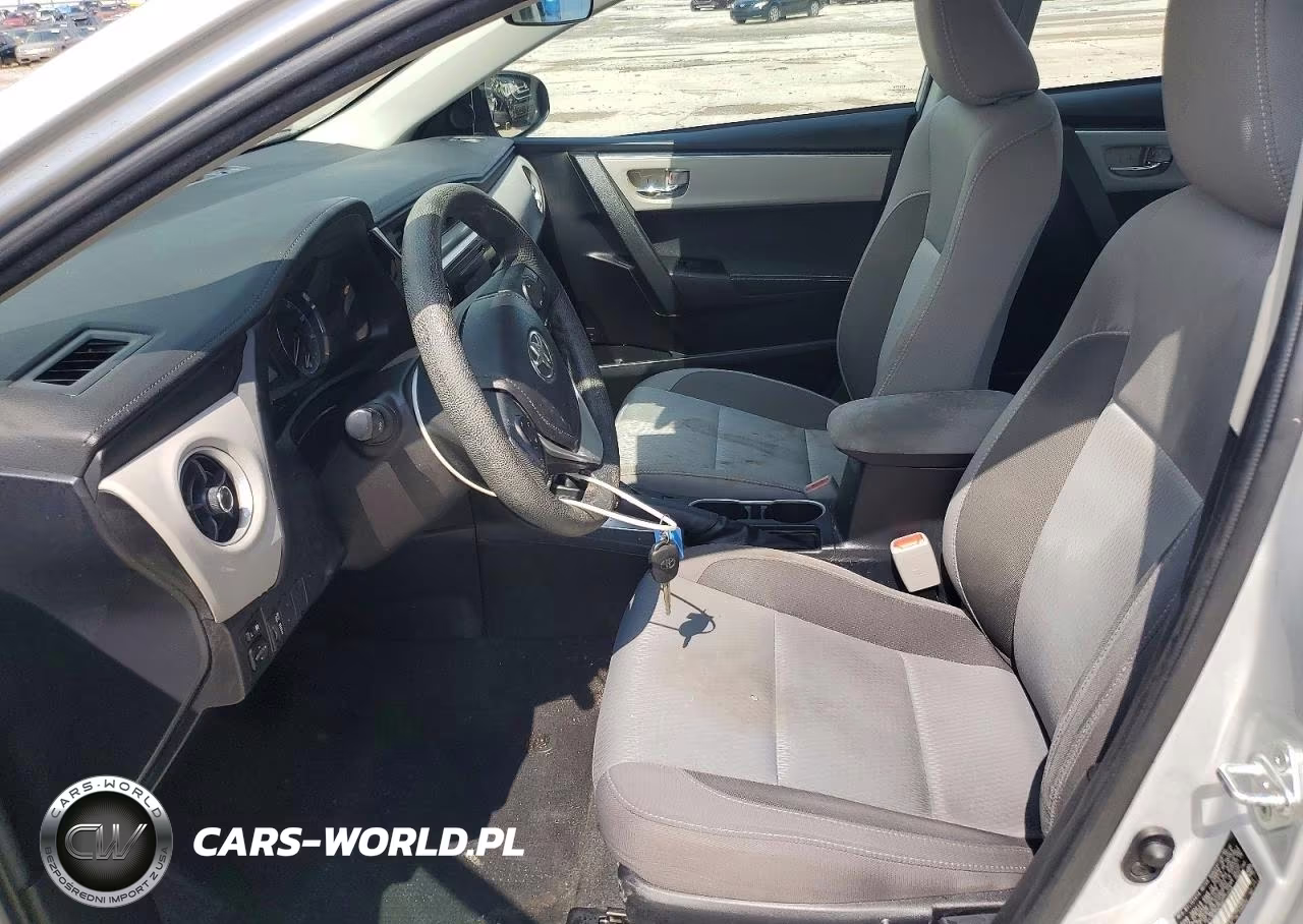 2017 Toyota Corolla Le VIN:2T1BURHEXHC770449 - 7