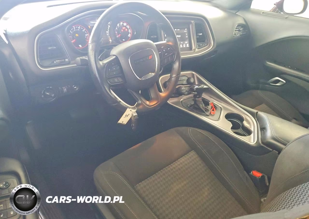 2021 Dodge Challenger Sxt VIN:2C3CDZAG9MH564642 - 8