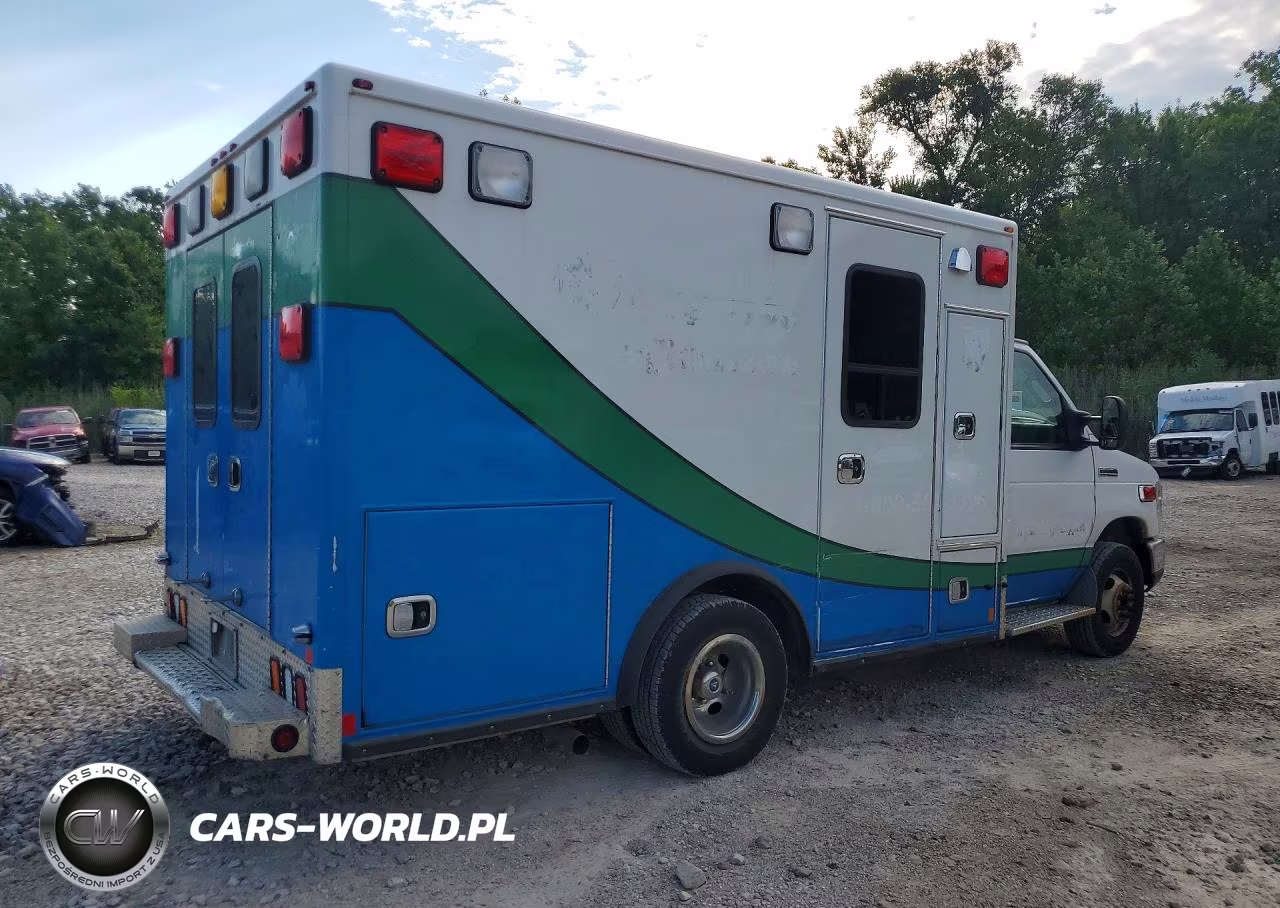 2019 Ford Econoline - Ambulance VIN:1FDWE3FS5KDC06735 - 3