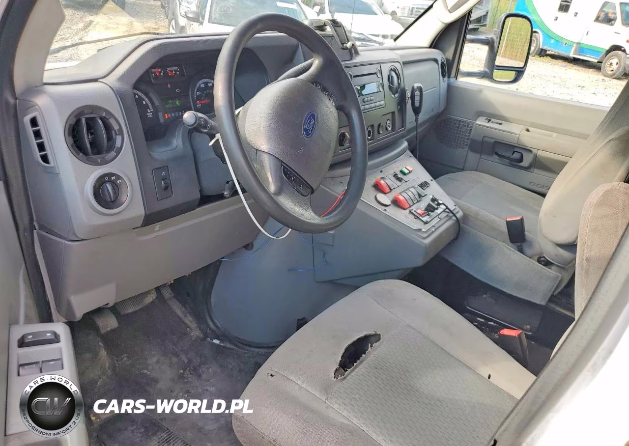 2019 Ford Econoline - Ambulance VIN:1FDWE3FS5KDC06735 - 8
