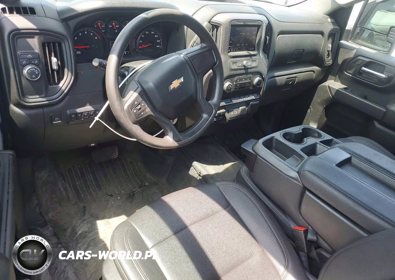 2023 Chevrolet Silverado C3500 VIN:1GB3WRE70PF225312 - 8