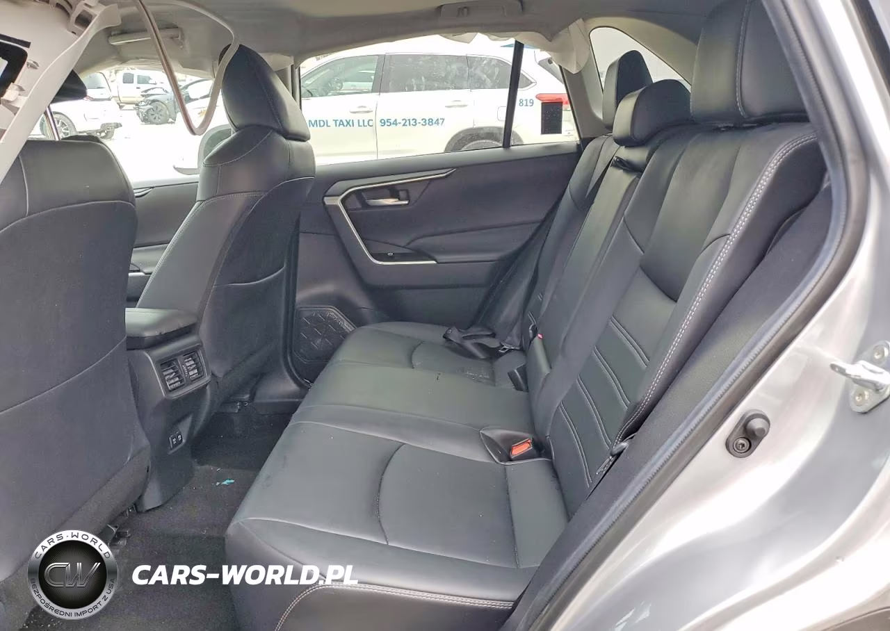 2020 Toyota Rav4 Xle Premium VIN:2T3C1RFV1LC064258 - 10