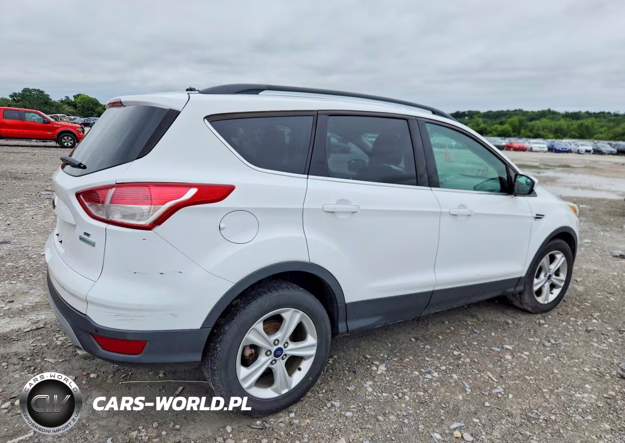 2015 Ford Escape Se VIN:1FMCU0GX0FUB06059 - 3