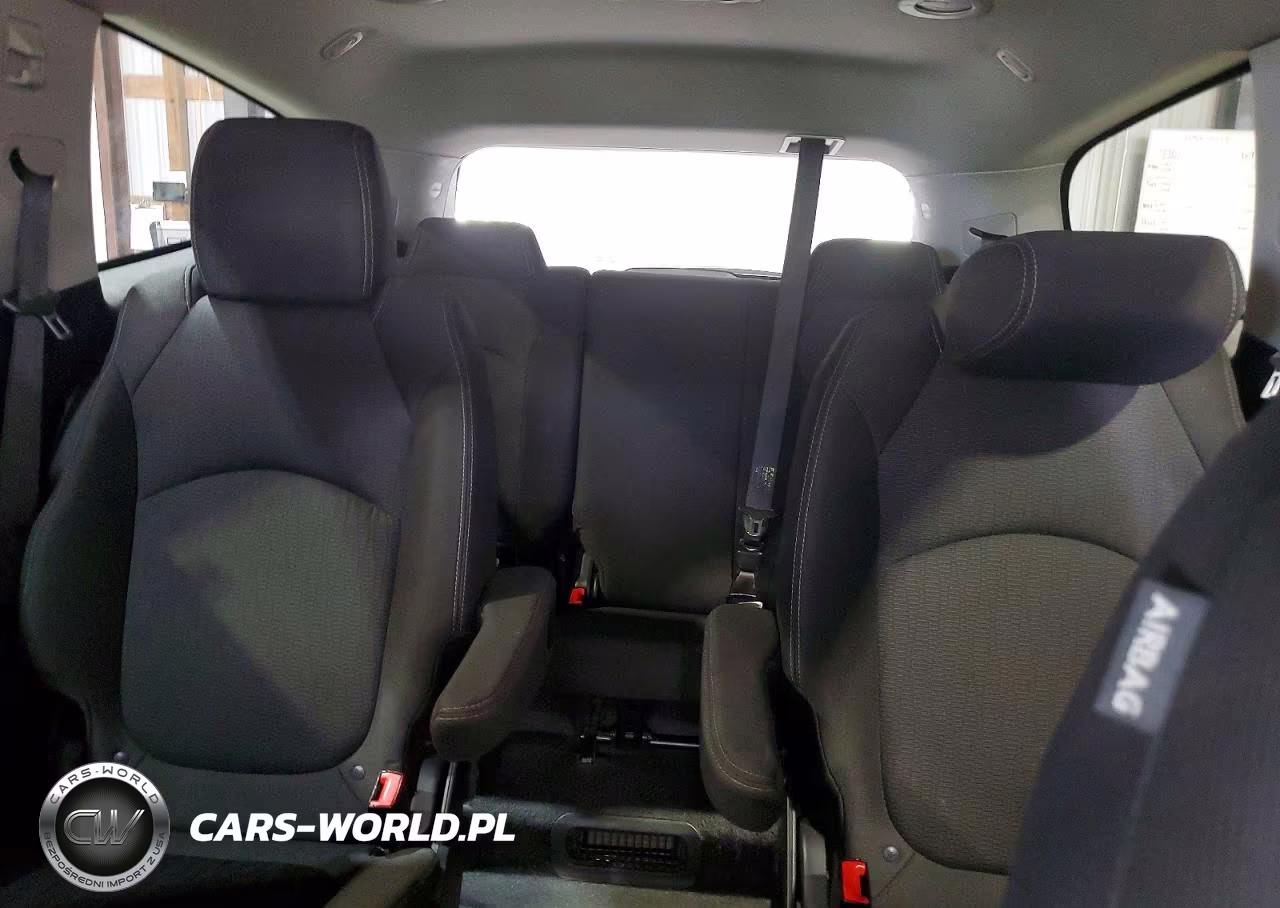 2017 Chevrolet Traverse Lt VIN:1GNKRGKD8HJ159255 - 10
