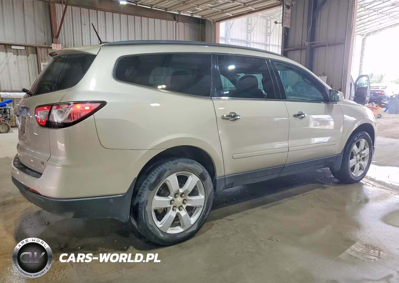 2017 Chevrolet Traverse Lt VIN:1GNKRGKD8HJ159255 - 3