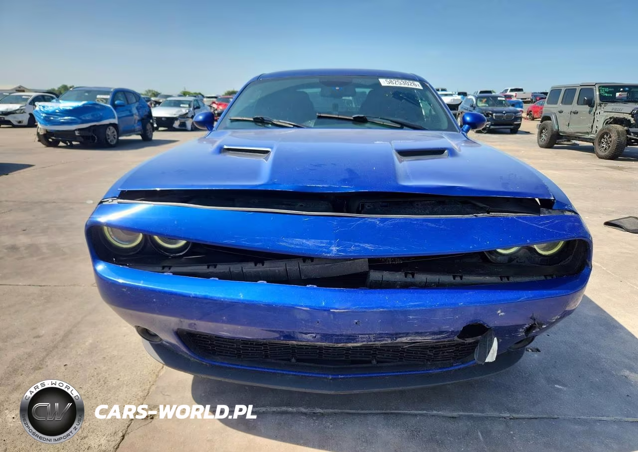 2019 Dodge Challenger Sxt VIN:2C3CDZAG6KH640735 - 5
