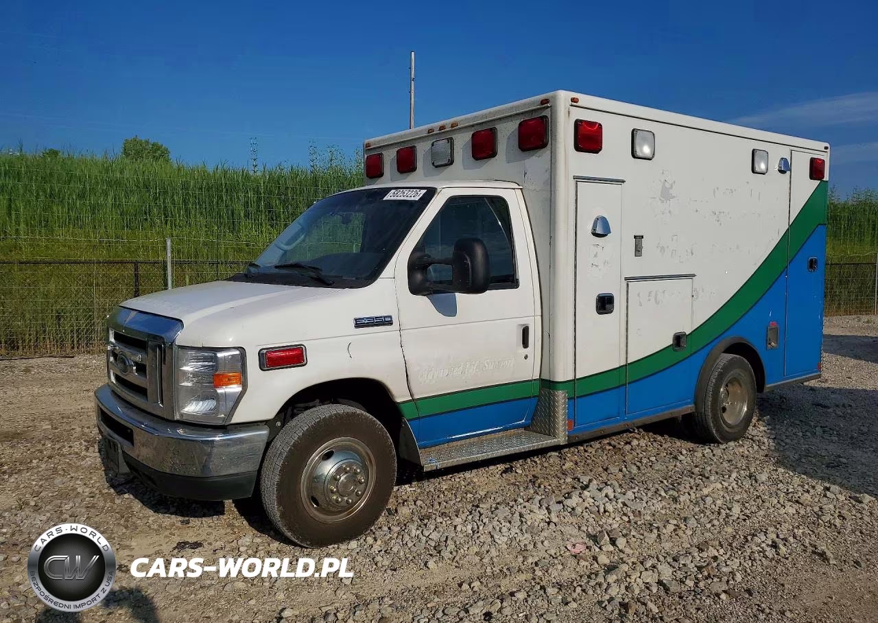 2019 Ford Econoline - Ambulance
