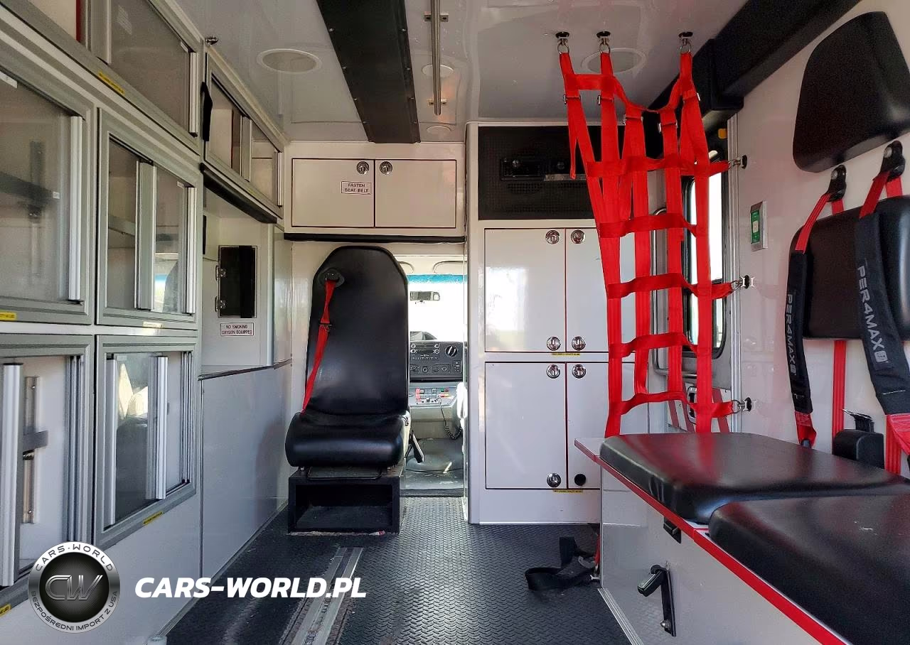 2019 Ford Econoline - Ambulance VIN:1FDWE3FS3KDC06748 - 10