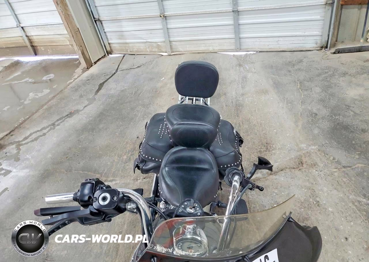 2011 Harley-Davidson Flstc VIN:1HD1BW512BB044557 - 5