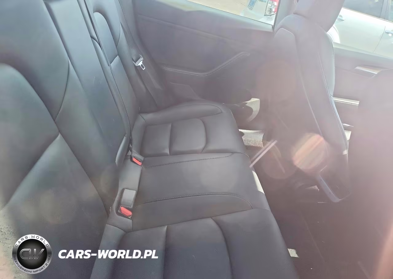 2023 Tesla Model 3 VIN:5YJ3E1EC5PF395473 - 10