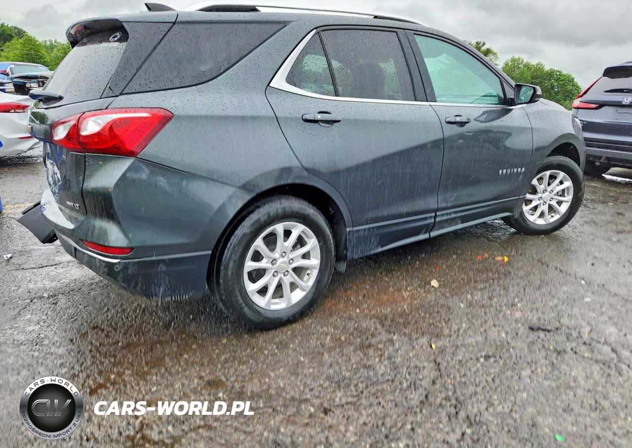 2019 Chevrolet Equinox Lt VIN:3GNAXUEV2KS658272 - 3
