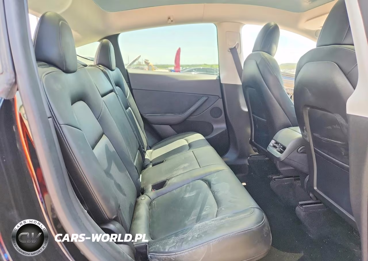 2021 Tesla Model Y VIN:5YJYGDEE7MF193362 - 10