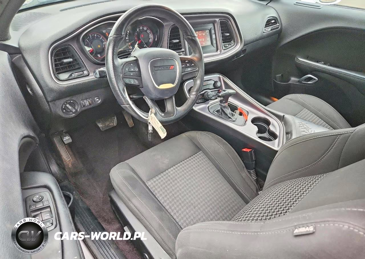2017 Dodge Challenger Sxt VIN:2C3CDZAG0HH558248 - 8