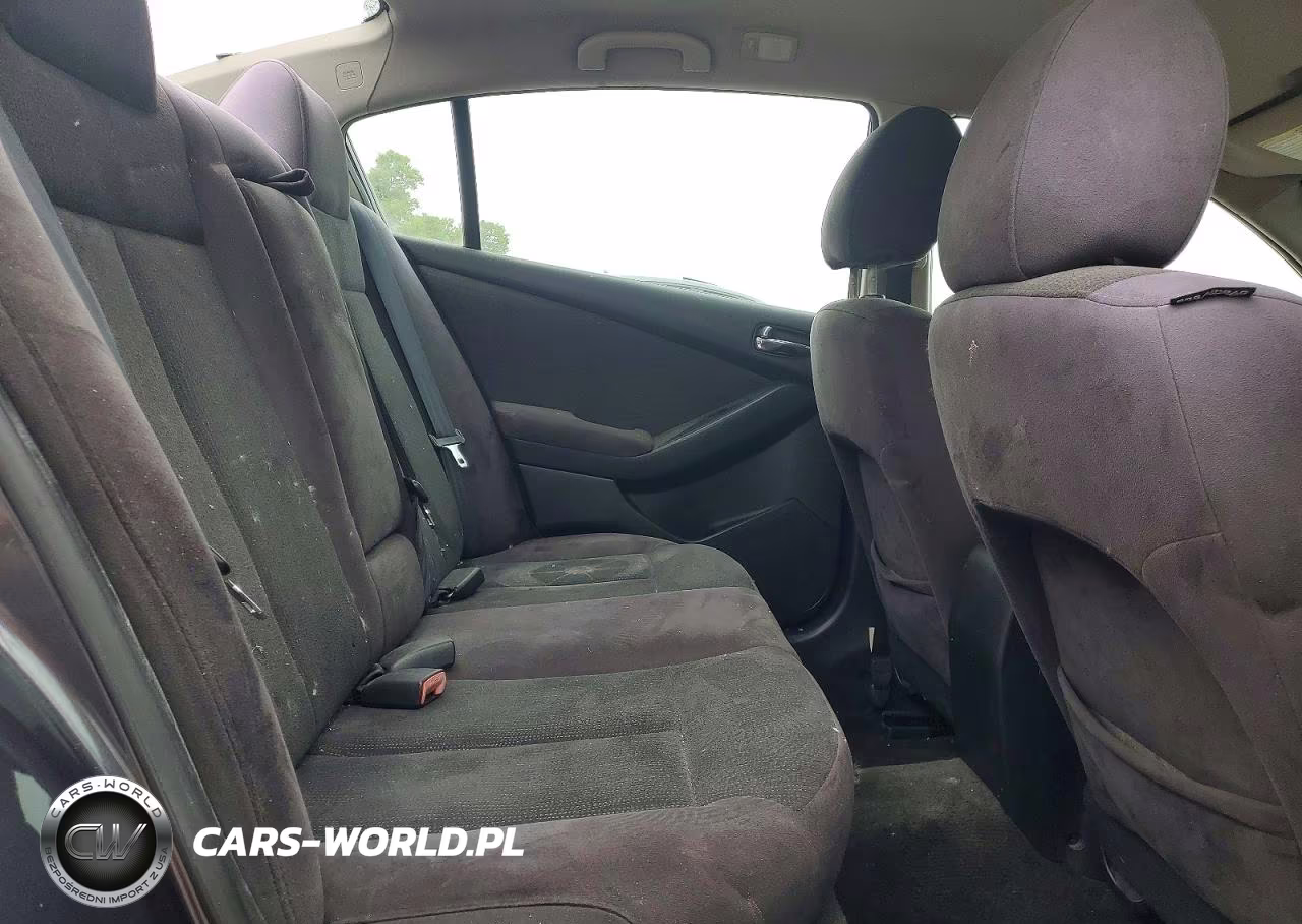 2011 Nissan Altima VIN:1N4AL2AP1BN450593 - 10